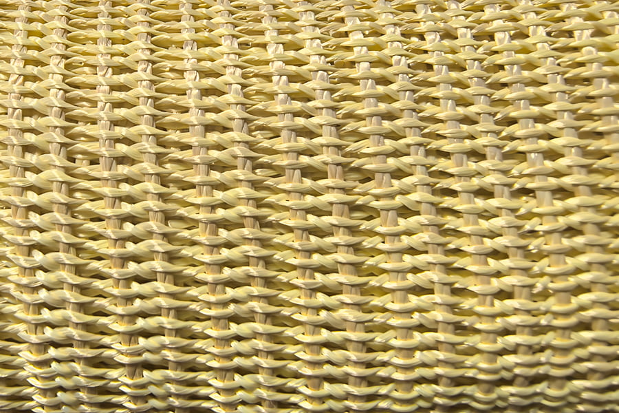 Rolo de tecido de malha reforçado com aramida de alta resistência – para materiais básicos compostos Rolo de tecido de malha reforçado com aramida de alta resistência – para materiais básicos compostos